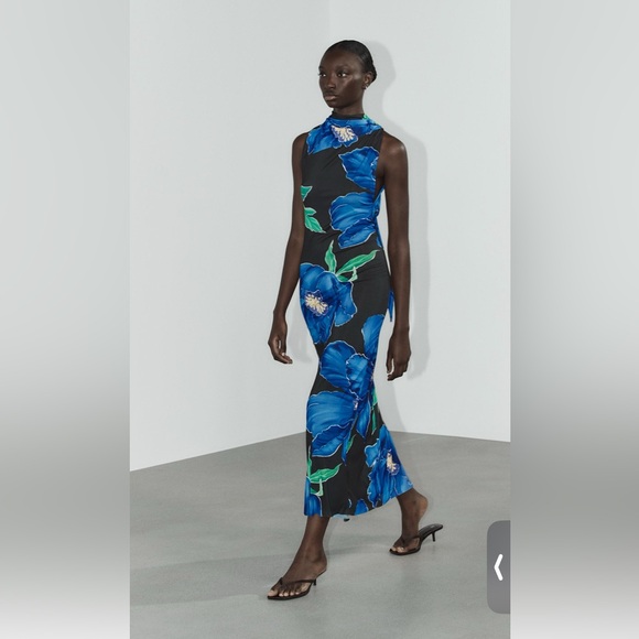 zara blue and green dress Zara Green White and Purple Floral Dress- Size S – The Saved Collection
